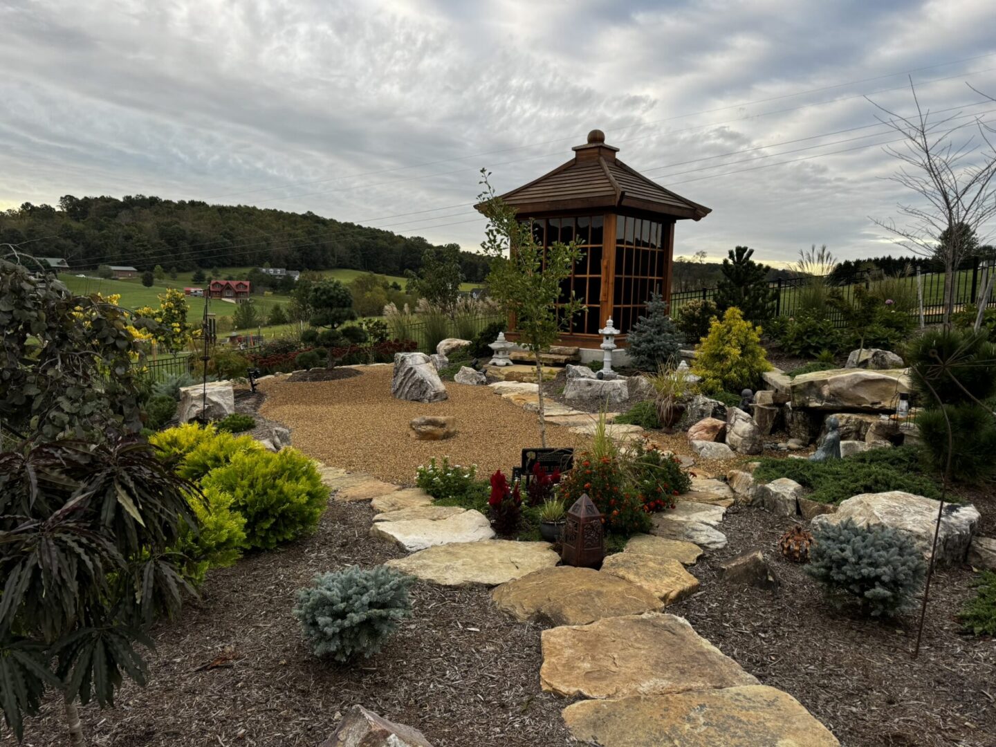 Ashley's Garden, Radford